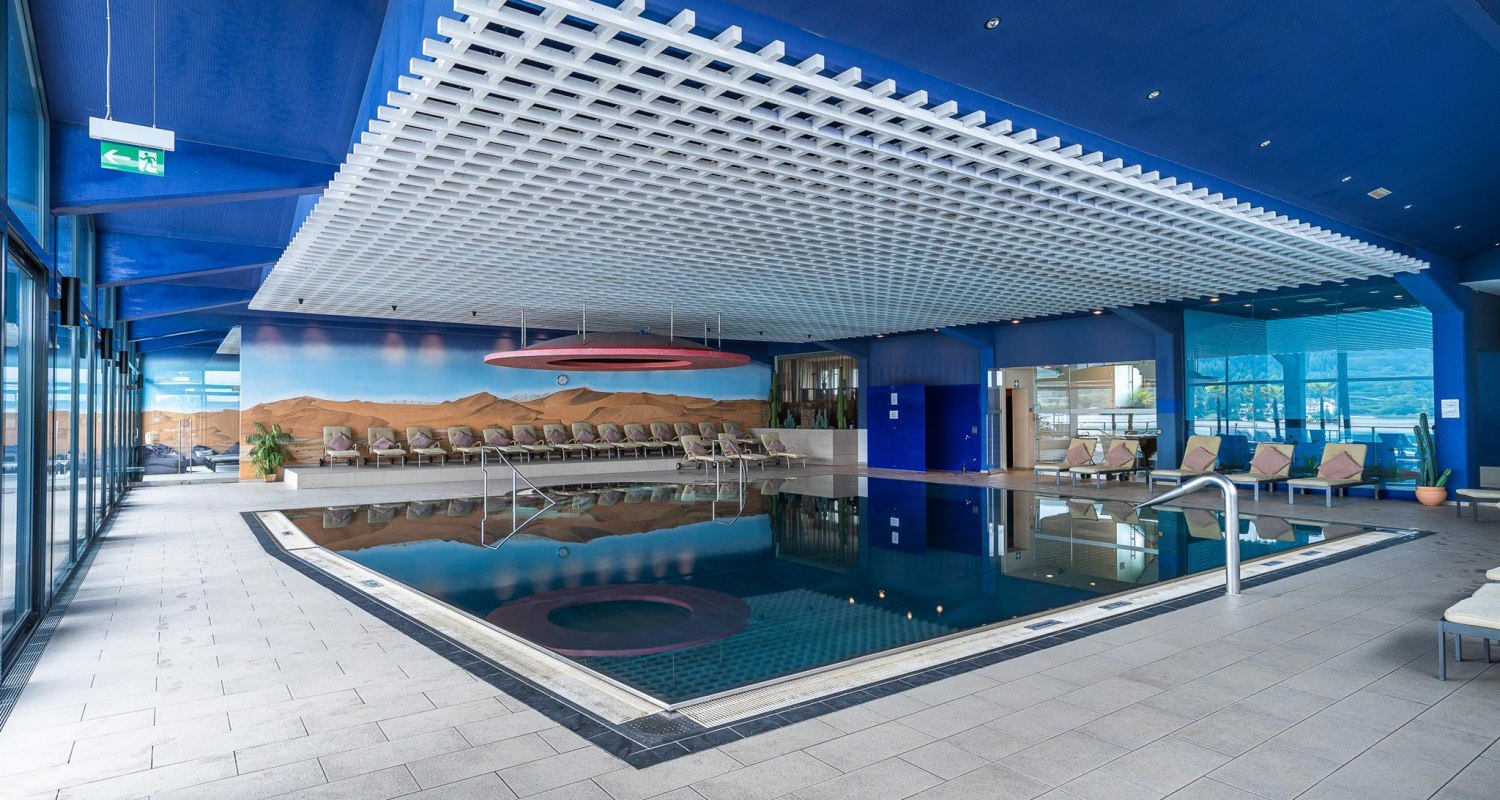 hotel_parks_indoor_pool