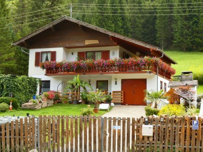 01_Haus_Ella_Sommer