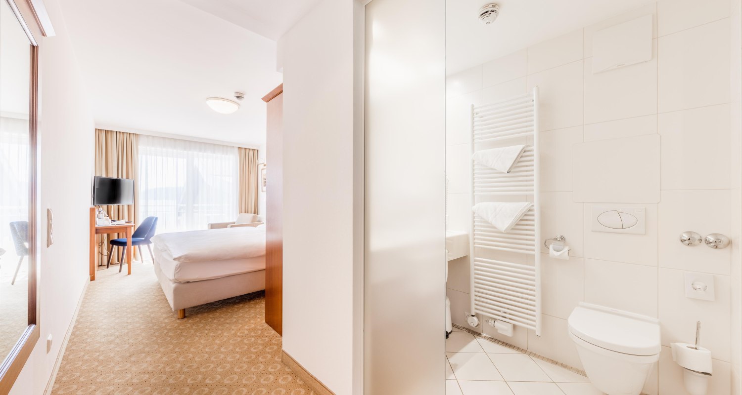 (c)Seehotel Dr. Jilly_Doppelzimmer_Superior_2