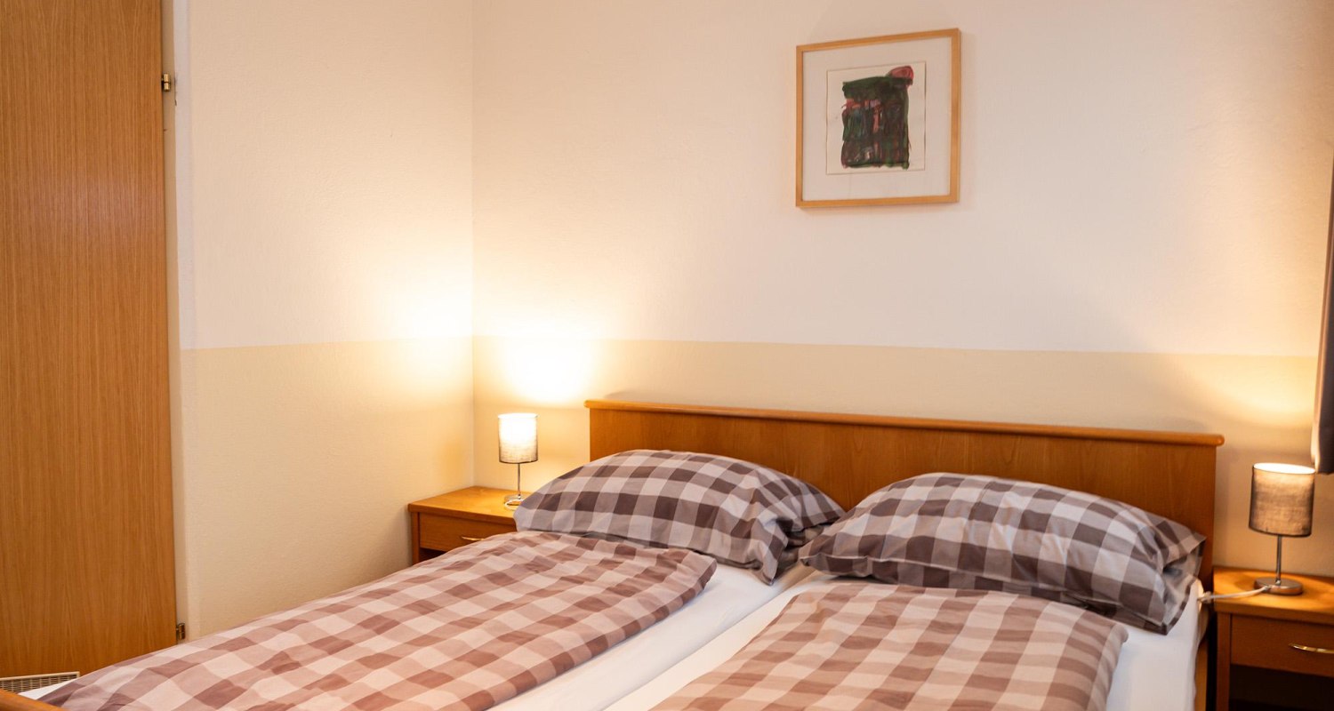 Gasthaus_Ogris_Doppelbettzimmer_2025_(c)PoeschlWK Gasthaus_Ogris_Doppelbettzimmer_2025_(c)PoeschlWK