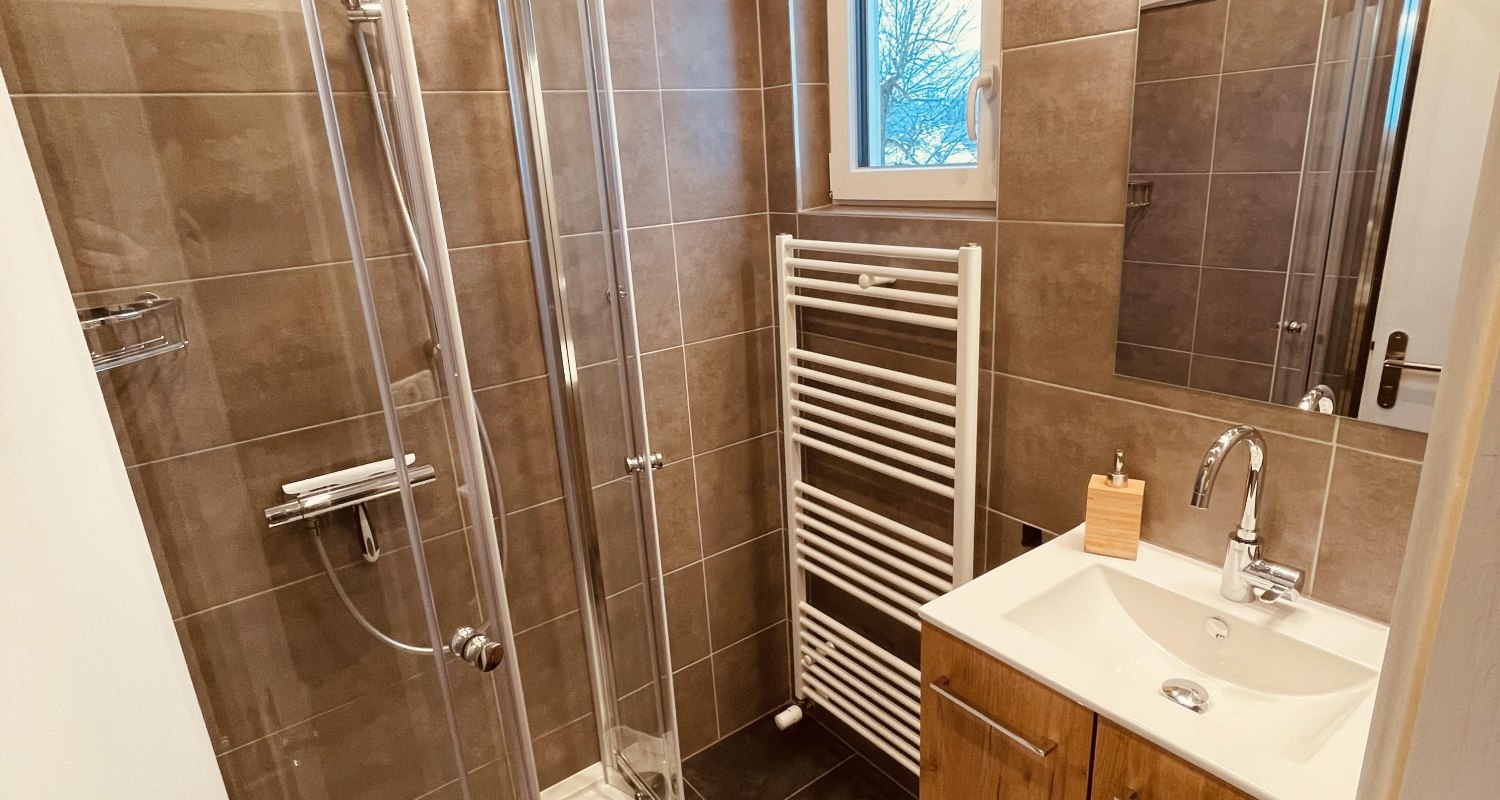 Badezimmer, 4-Personen-Apartment, &copy; Drauweg Appartements