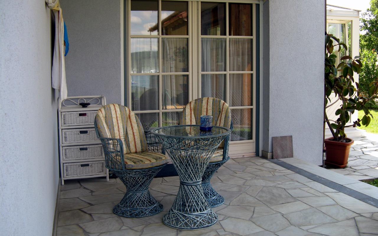 Terrasse mit Abendsonne